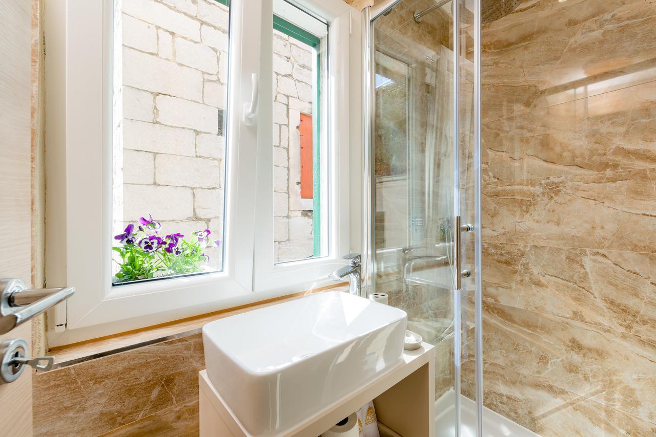 Agava Lux Rooms&Pool Split Exterior foto